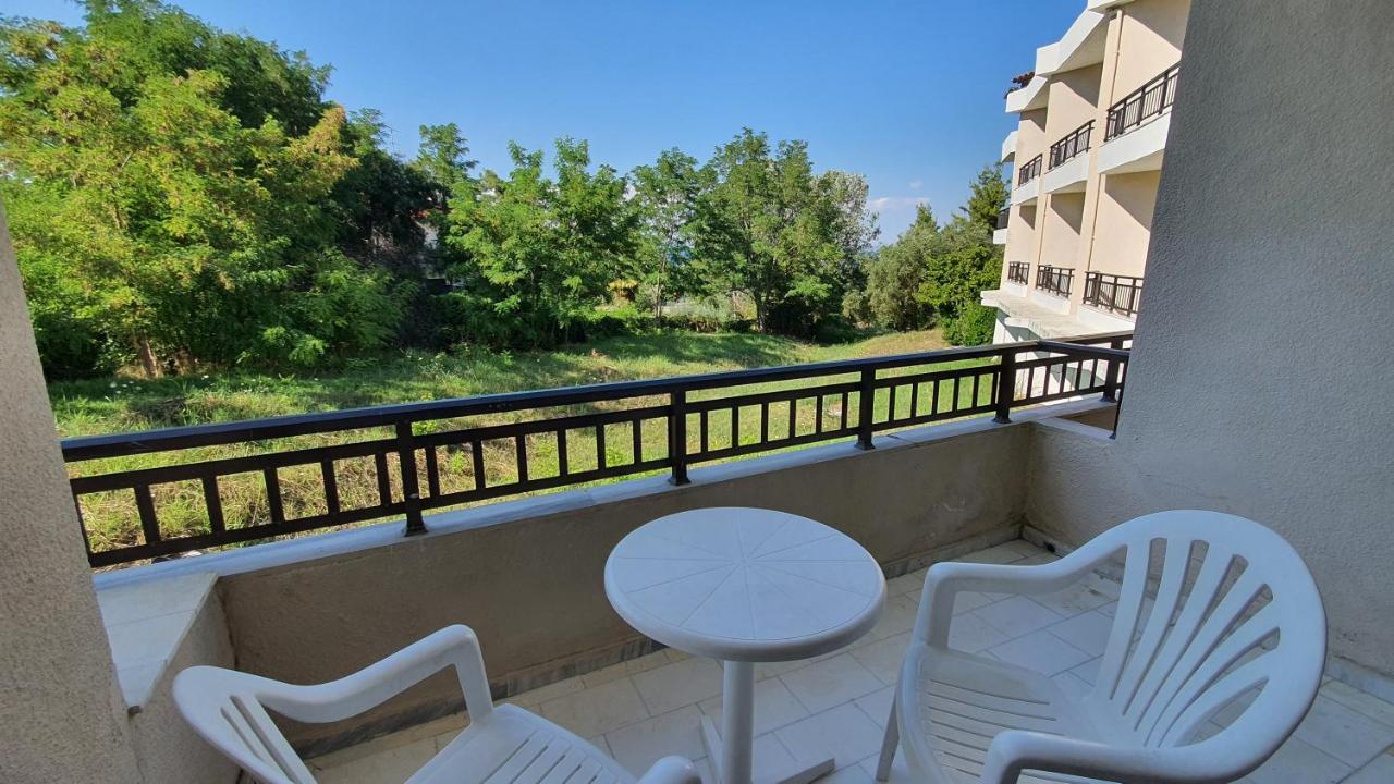 קריופיגי Hotel Pashos מראה חיצוני תמונה