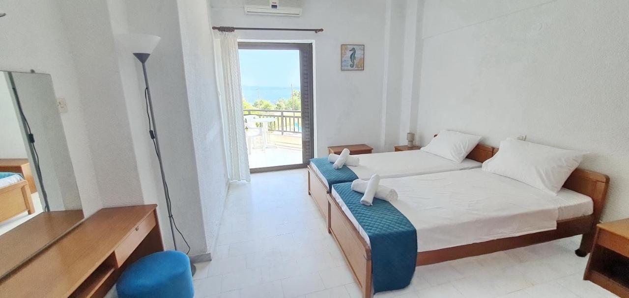 קריופיגי Hotel Pashos מראה חיצוני תמונה