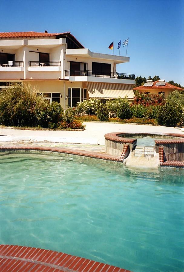 קריופיגי Hotel Pashos מראה חיצוני תמונה