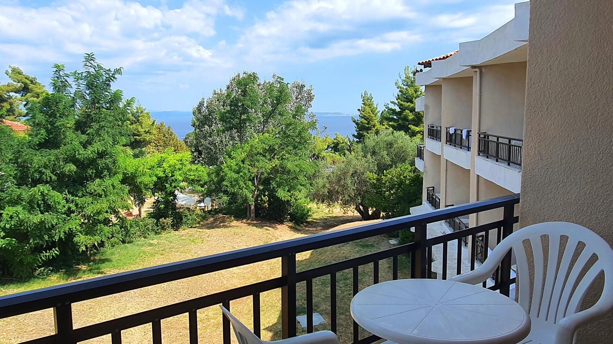קריופיגי Hotel Pashos מראה חיצוני תמונה